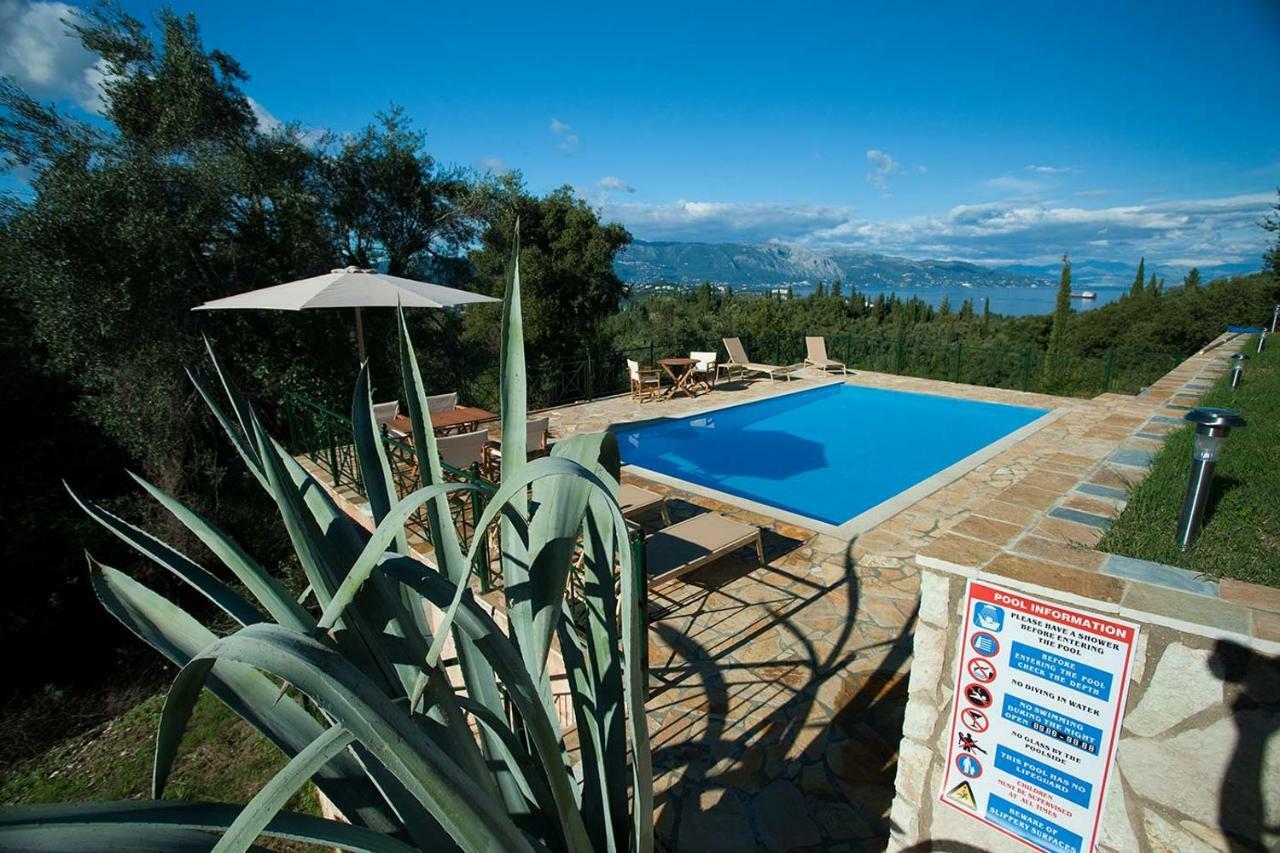 Villa Kira Afra Exterior photo